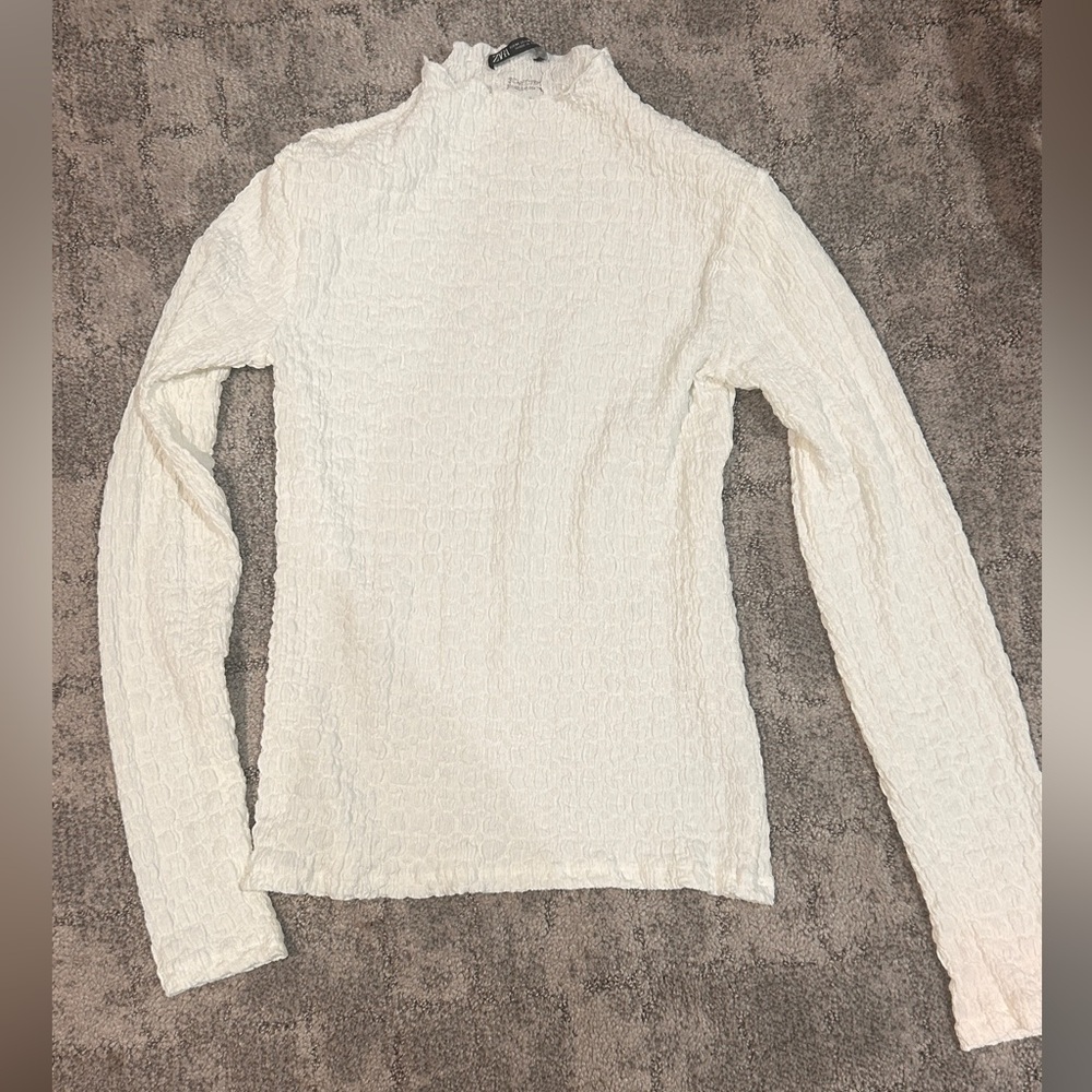Zara Textured Cream Long Sleeve Top